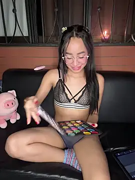 Snapshot of Leclerc_poli chatting on March 2026 02:41:03 AM Leclerc poli online show from March 2026 02:41:03 AM