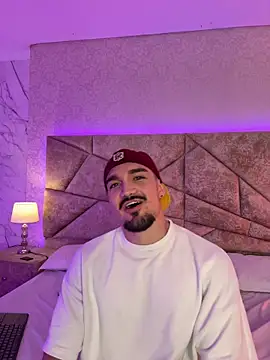 SavageCross1 online show from February 2026 09:23:02 PM