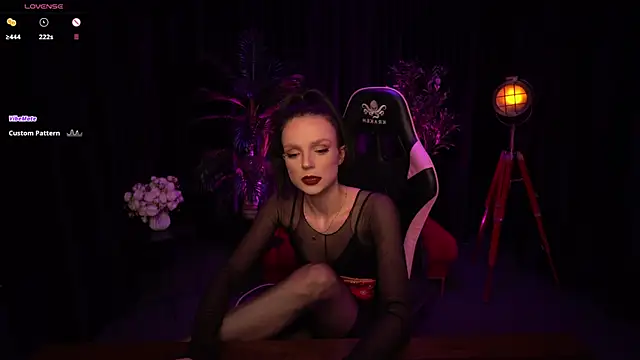 Snapshot of Wild_Alice_me chatting on July 2026 03:33:02 PM Wild Alice me online show from July 2026 03:33:02 PM
