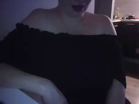 Beatique1 online show from March 2026 08:24:02 PM