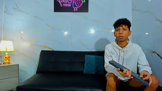 Spicy guys online show from March 2026 01:38:01 PM