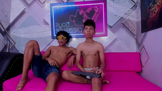 Spicy guys online show from March 2026 12:19:01 PM