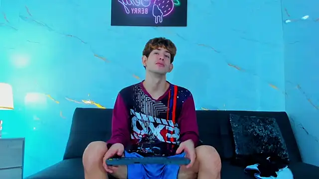 Spicy guys online show from February 2026 12:50:02 PM