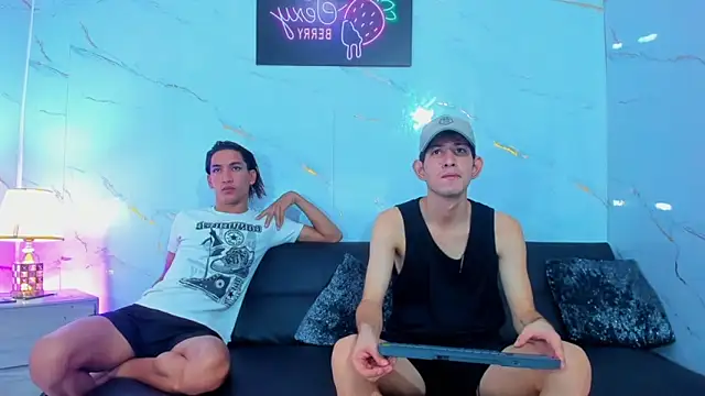 Spicy guys online show from March 2026 01:18:01 PM