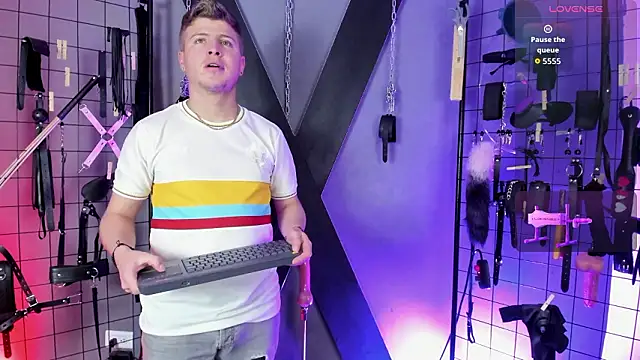 MrJustin Brianna BDSM online show from February 2026 07:03:02 PM