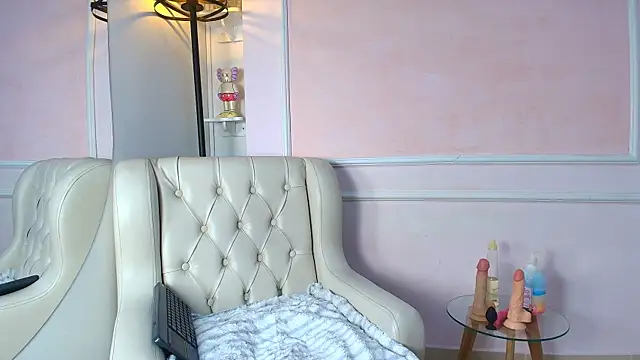 AmyKiss  online show from April 2026 12:53:02 PM