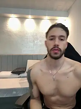 Snapshot of evans_campbell1 chatting on July 2026 01:06:01 AM evans campbell1 online show from July 2026 01:06:01 AM
