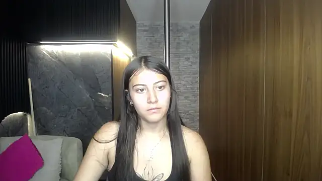 Sweett liia  online show from April 2026 07:31:01 PM