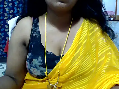 Snapshot of Angel_honeybear_143 chatting on June 2026 08:26:02 PM Angel honeybear 143 online show from June 2026 08:26:02 PM