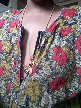 Snapshot of Angel_honeybear_143 chatting on July 2026 10:57:01 AM Angel honeybear 143 online show from July 2026 10:57:01 AM
