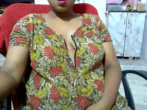 Snapshot of Angel_honeybear_143 chatting on June 2026 07:08:02 PM Angel honeybear 143 online show from June 2026 07:08:02 PM