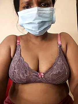 Snapshot of Angel_honeybear_143 chatting on July 2026 06:13:02 AM Angel honeybear 143 online show from July 2026 06:13:02 AM