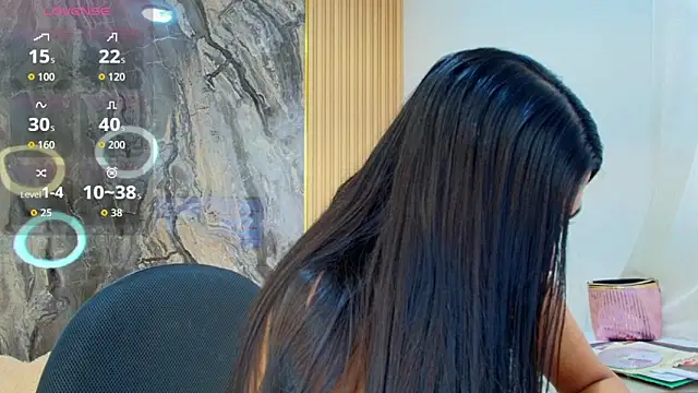 scarlett lumi online show from April 2026 12:23:01 PM