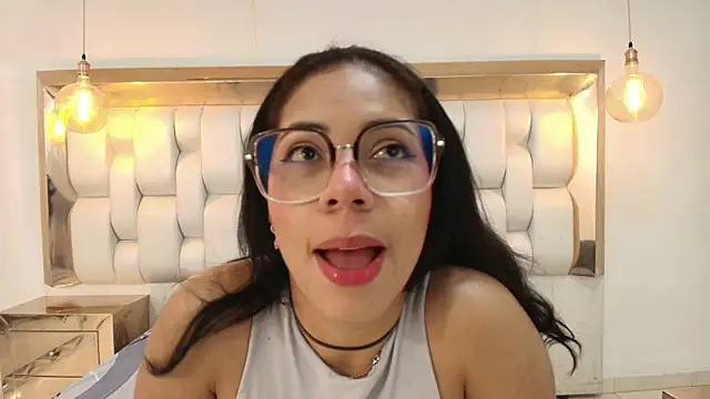 AzulMaveric online show from May 2026 08:39:01 PM