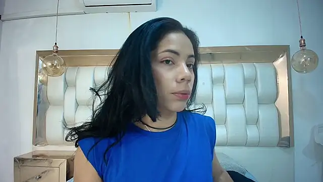 AzulMaveric online show from June 2026 08:08:02 PM