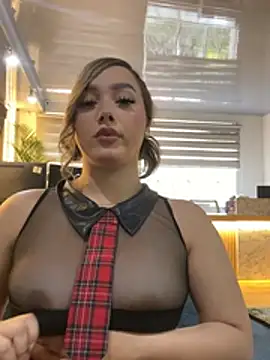 Snapshot of Lia_millerl chatting on February 2026 01:01:01 PM Lia millerl online show from February 2026 01:01:01 PM