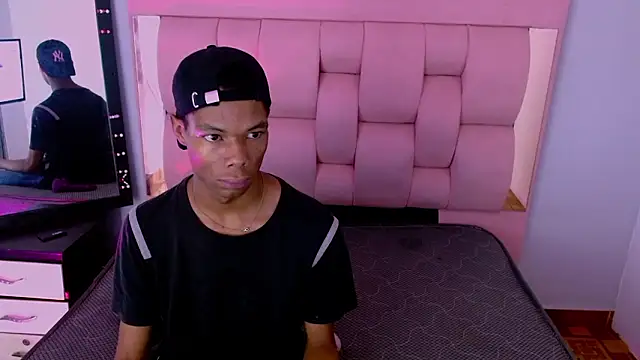 Santiago Ortiz  online show from March 2026 01:55:02 PM