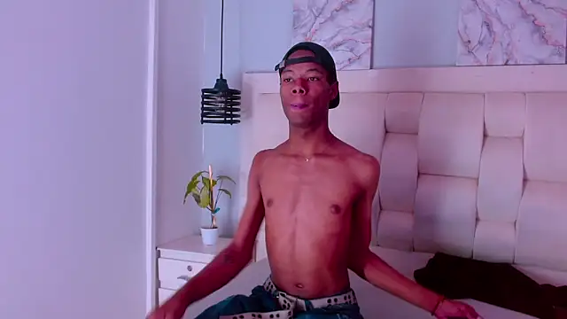 Santiago Ortiz  online show from March 2026 01:39:01 PM