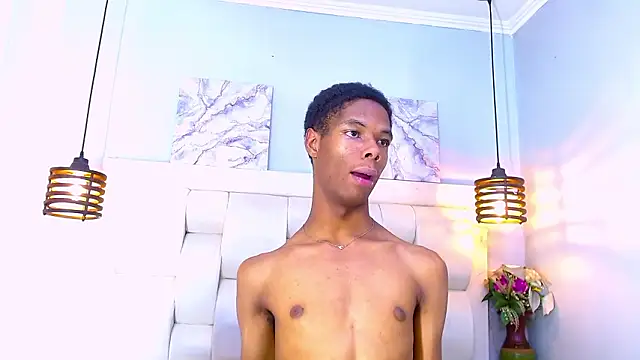 Santiago Ortiz  online show from March 2026 02:04:02 AM