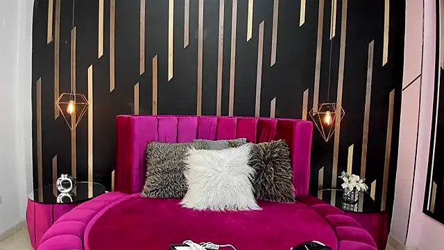 Kendal Lane online show from March 2026 08:00:02 PM