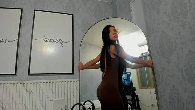 beautydoll18  online show from June 2026 10:15:02 AM