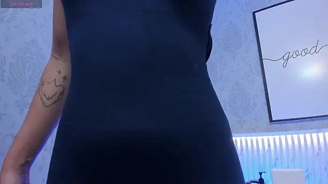 beautydoll18  online show from April 2026 10:21:02 AM