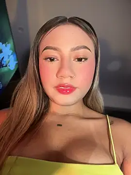 Dulce Sofi  online show from April 2026 10:36:01 PM