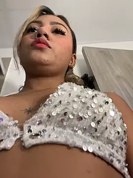 Dulce Sofi  online show from February 2026 07:44:02 PM