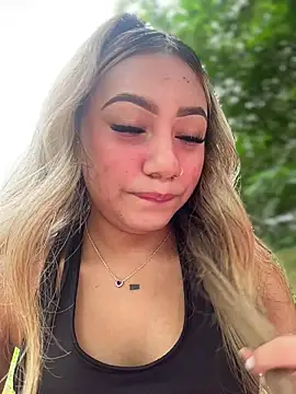 Dulce Sofi  online show from February 2026 03:13:01 PM