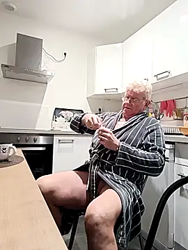 olivbisoumis online show from March 2026 05:40:01 AM