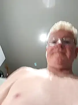 olivbisoumis online show from April 2026 04:37:01 AM