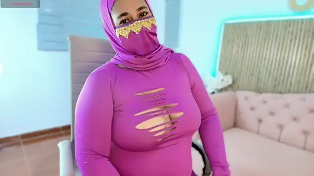 Nadia Privee online show from February 2026 05:15:02 PM