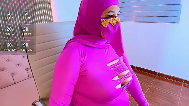 Nadia Privee online show from February 2026 06:48:01 PM