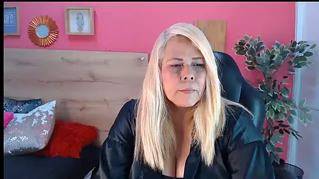 eva colen50 online show from August 2026 05:08:02 PM