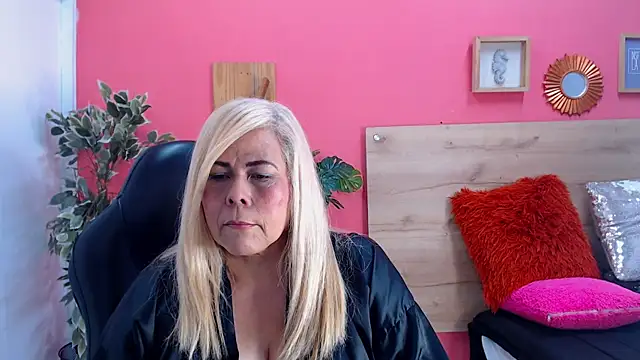 eva colen50 online show from July 2026 05:34:01 PM