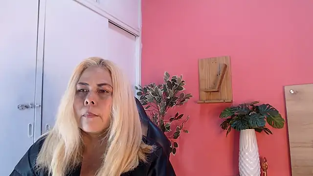 eva colen50 online show from July 2026 05:57:01 PM