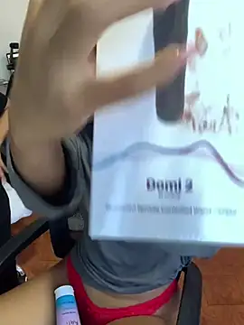 Snapshot of kali_rousse chatting on March 2026 12:30:02 PM kali rousse online show from March 2026 12:30:02 PM