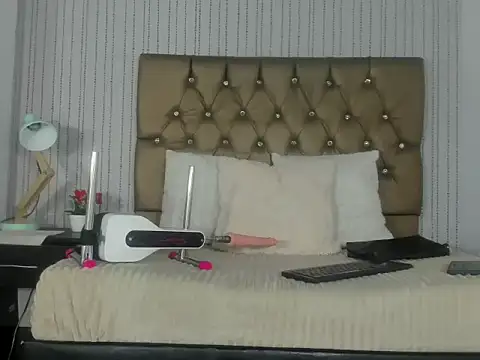 hanna luciana online show from May 2026 02:16:02 PM