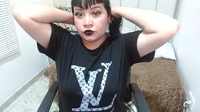 jackie tk online show from July 2026 07:47:02 PM
