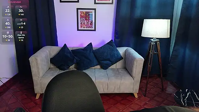 Alessia Monroe  online show from April 2026 07:20:01 PM