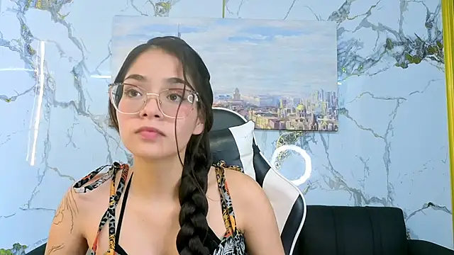 Carolina pm online show from June 2026 01:37:01 AM