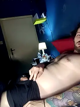 Magikmike94 online show from April 2026 02:13:01 PM