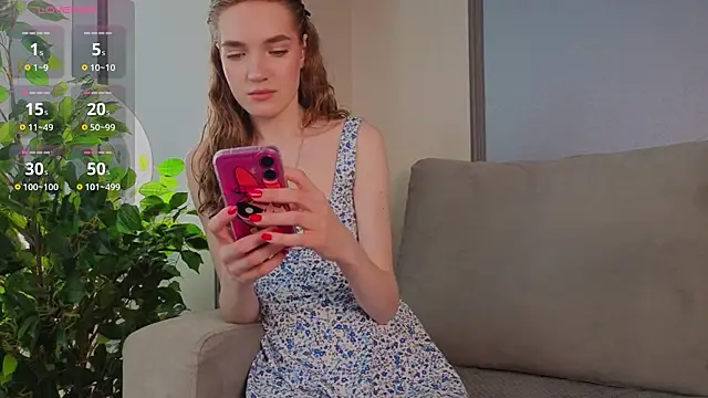 Snapshot of AaronTharrington chatting on June 2026 11:05:01 AM AaronTharrington online show from June 2026 11:05:01 AM