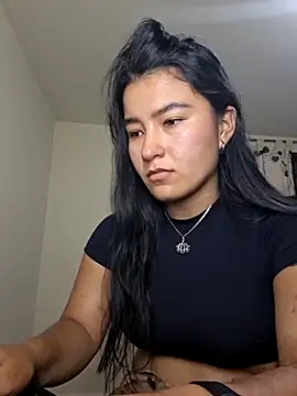 Miiia a online show from April 2026 09:21:01 PM