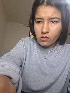 Miiia a online show from April 2026 04:52:02 PM