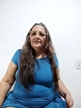 Noemipopi online show from June 2026 09:01:02 PM