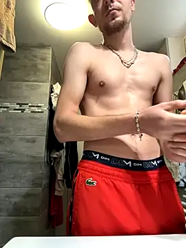 Crevette311 online show from November 2025 11:21:02 AM