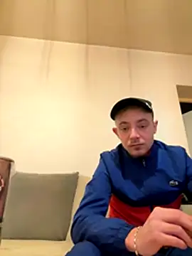 Crevette311 online show from November 2025 04:06:02 PM