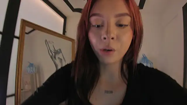 Snapshot of MelLove_ chatting on February 2026 12:11:01 AM MelLove online show from February 2026 12:11:01 AM