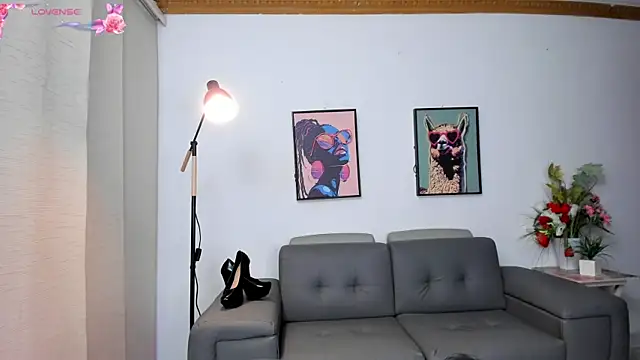 aria-voss online show from February 2026 12:28:01 PM